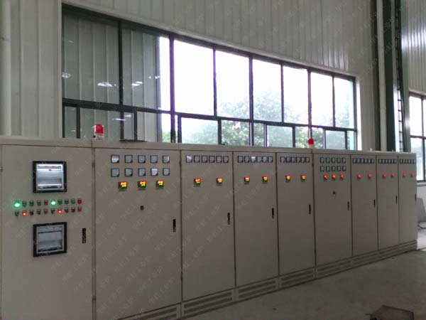 ��L�S�{�|�t